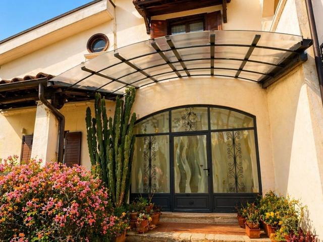Casa in vendita a San Potito Ultra, Campania