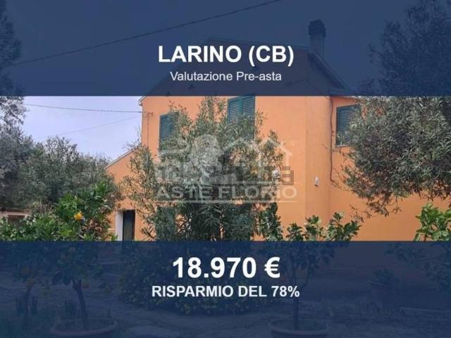 Casa in vendita a Larino, Molise