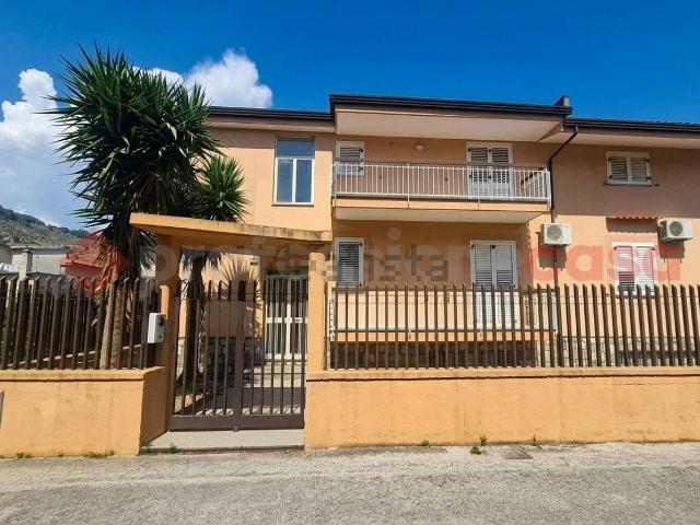 Casa in vendita a Castel San Giorgio, Campania