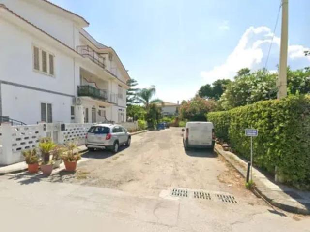Casa in vendita a Rometta, Sicilia
