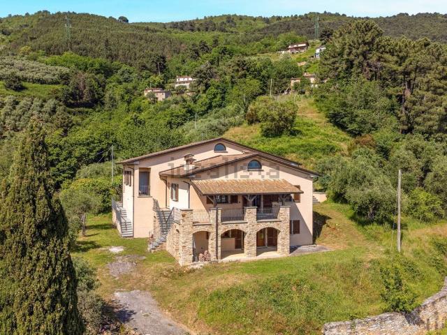 Casa in vendita a Tonfano, Toscana