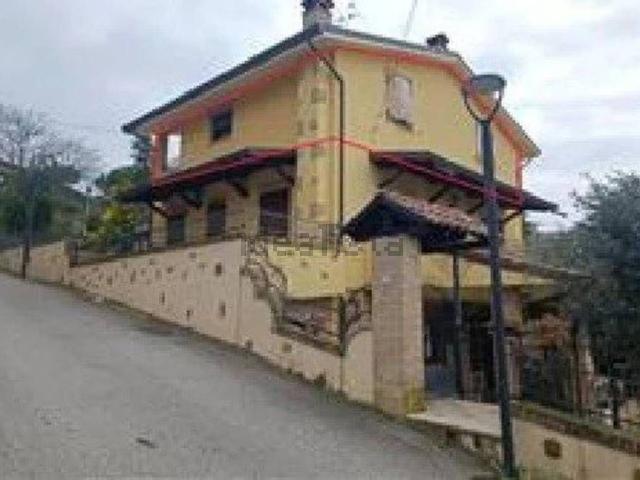 Casa in vendita a Buco d'Oro, Tavullia