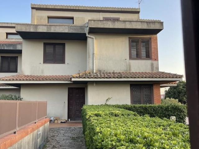 Casa in vendita a Pianetti, Ragusa