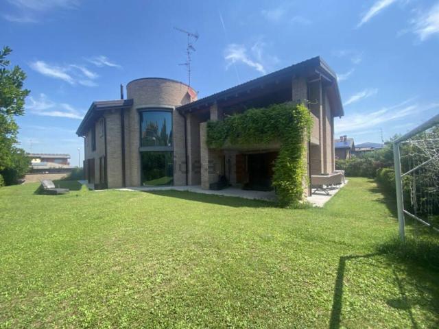 Casa in vendita a Colline Matildiche, Re