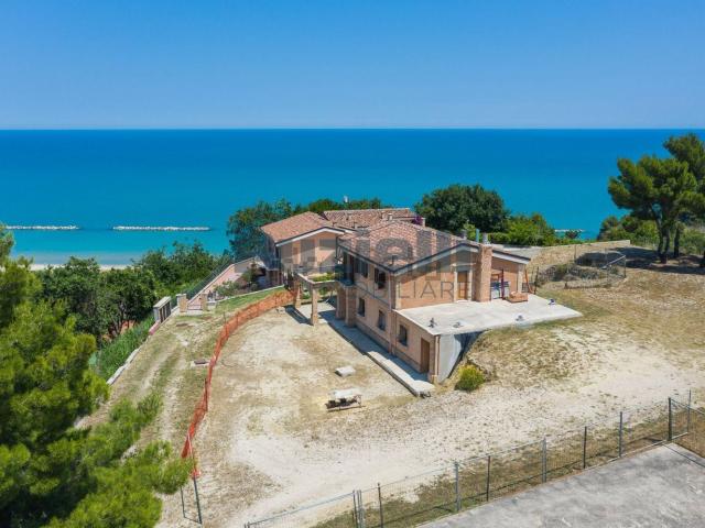 Casa in vendita a Marche, Fermo