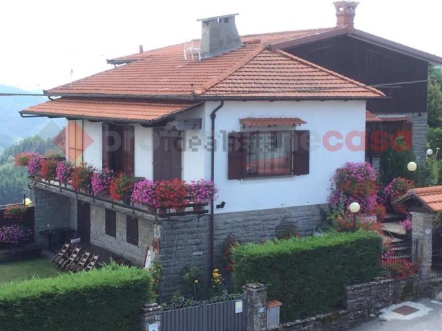 Casa in vendita a Montemignaio, Toscana