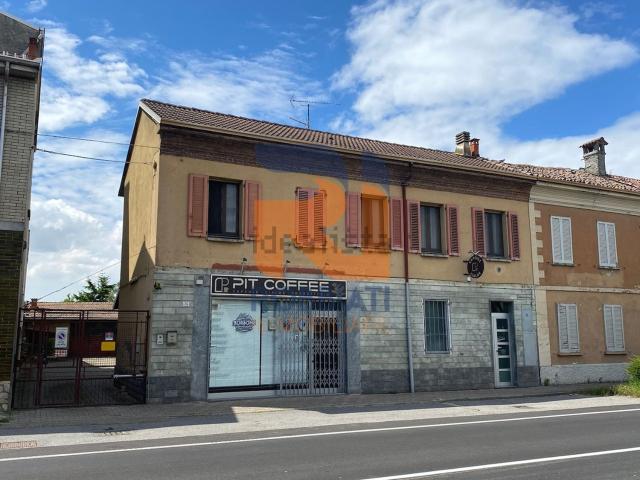 Casa in vendita a Cava Manara, Lombardia