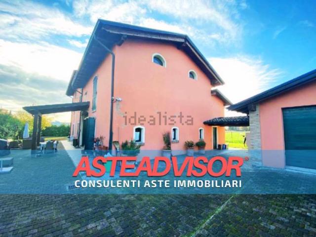Casa in vendita a Roncocesi, Reggio Emilia