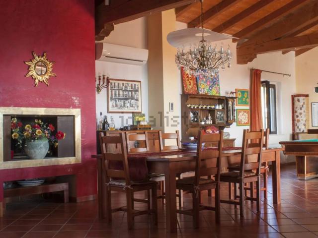 Casa in vendita a Montenero di Bisaccia, Molise