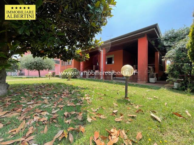 Casa in vendita a Ognissanti, Villafranca Di Verona