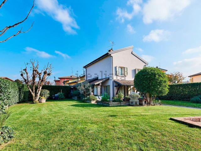 Casa in vendita a Colline Matildiche, Re