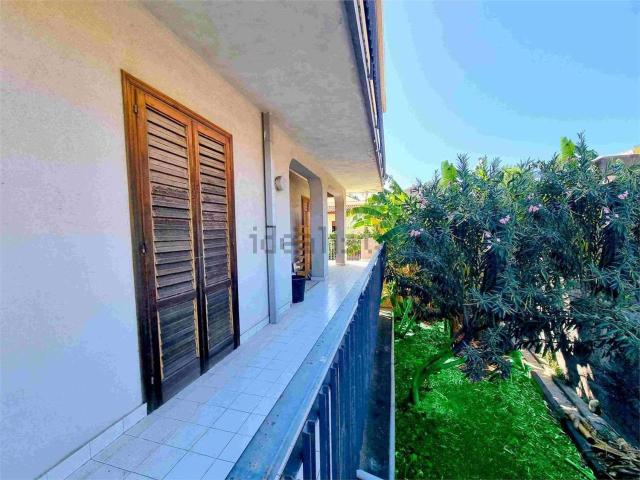 Casa in vendita a Vampolieri, Aci Catena
