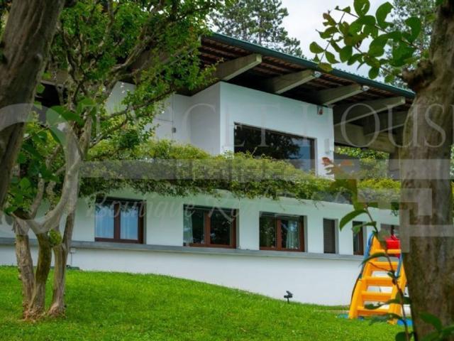 Casa in vendita a Realdino, Carate Brianza