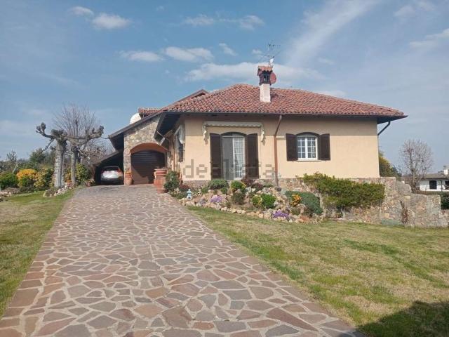 Casa in vendita a Piemonte, Alessandria