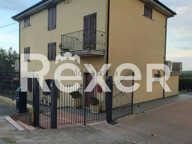 Casa in vendita a Trivio, Marche