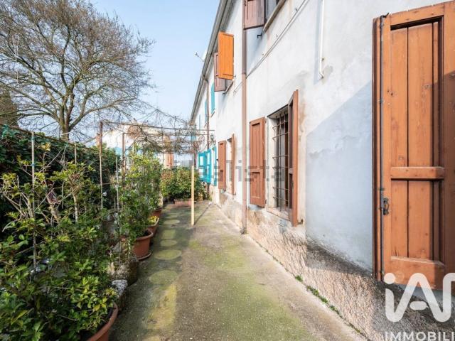 Casa in vendita a Corte Gatti, Marmirolo