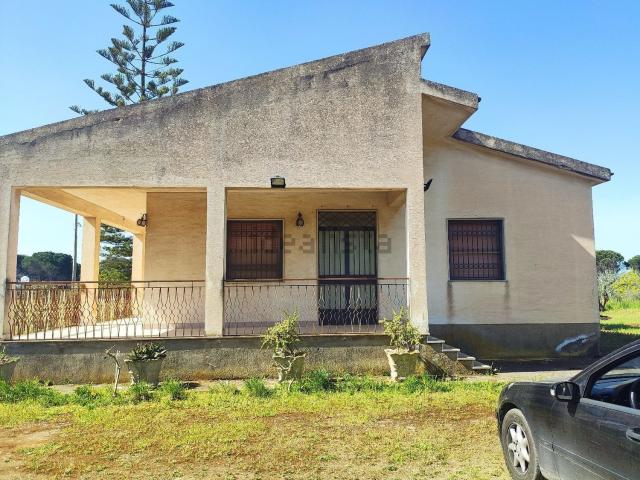 Casa in vendita a Caltagirone, Sicilia