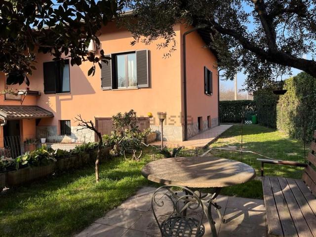 Casa in vendita a Madonna in Campagna, Gallarate