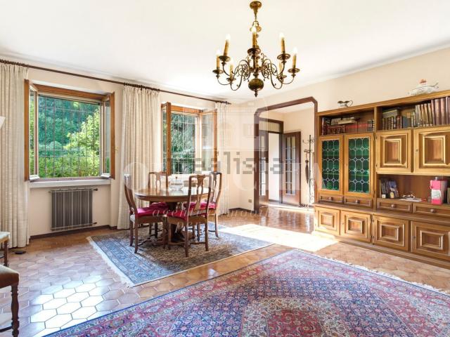 Casa in vendita a Cellatica, Lombardia