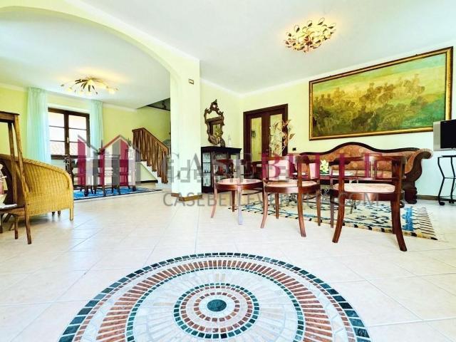 Casa in vendita a Pietrasanta, Lucca
