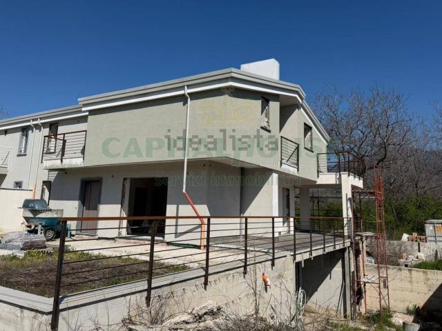 Casa in vendita a Avella, Campania