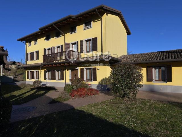 Casa in vendita a Buttrio, Friuli-Venezia Giulia