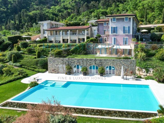 Casa in vendita a Comunità Montana Parco Alto Garda bresciano, Salò