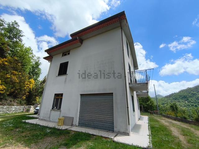 Casa in vendita a Lagonegro, Basilicata