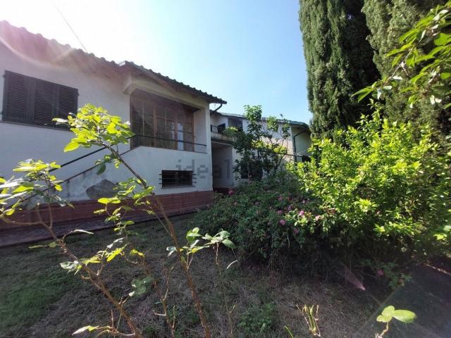 Casa in vendita a Pratovecchio Stia, Pratovecchio