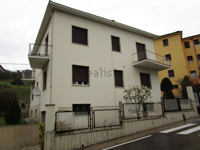 Casa in vendita a Borgo Solestà, Marche
