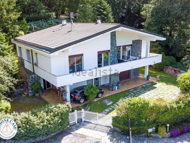 Casa in vendita a Comunità Montana del Piambello, Valganna