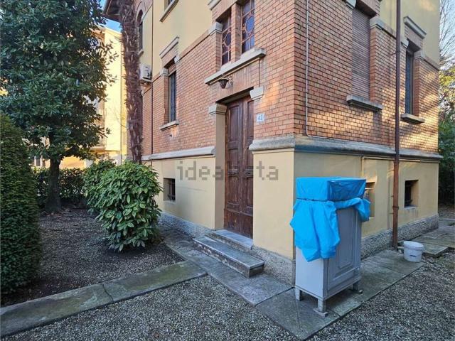 Casa in vendita a Buon Pastore-Sant'Agnese-San Damaso, Modena