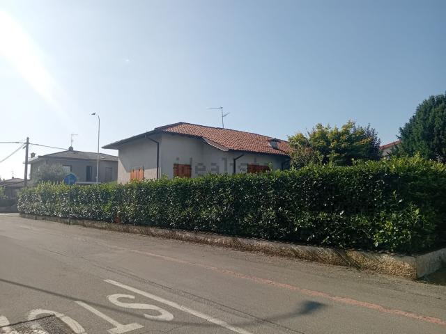 Casa in vendita a Onzato, Castel Mella
