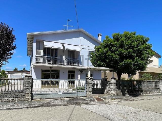 Casa in vendita a Unione Alto Ferrarese, Cento