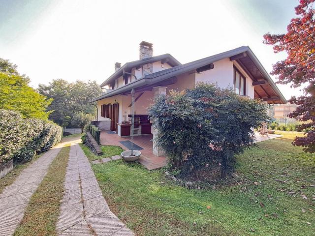 Casa in vendita a Cuoricino, Cardano Al Campo