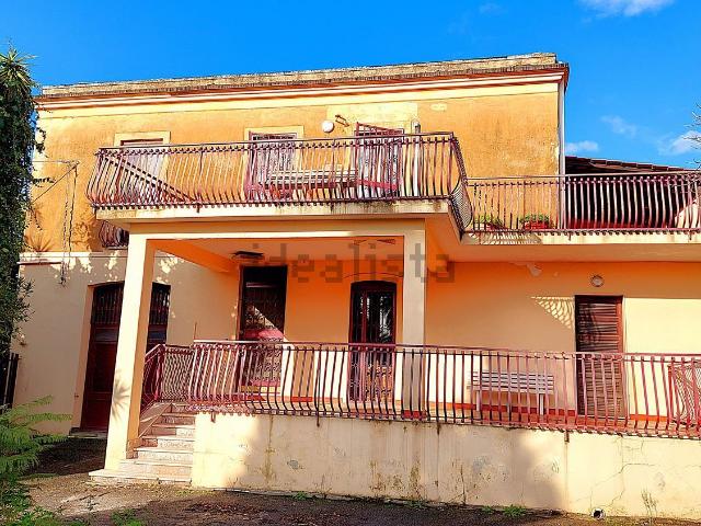 Casa in vendita a Macchia, Giarre