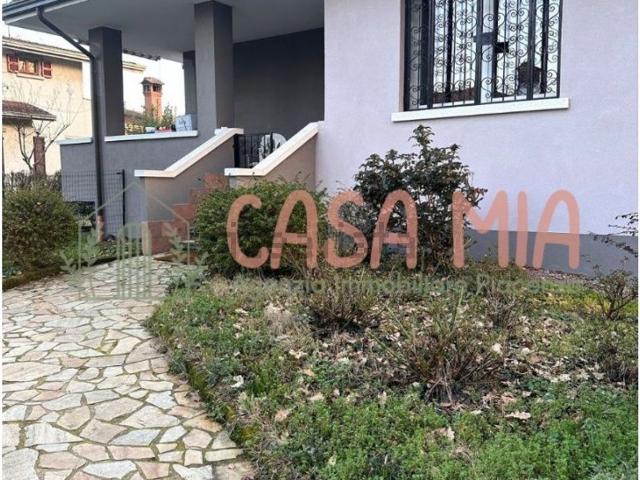 Casa in vendita a San Nicolò a Trebbia, Rottofreno