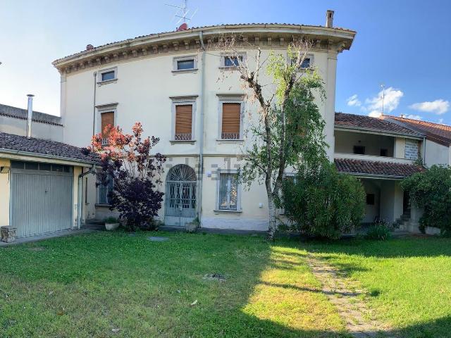 Casa in vendita a Fontanella, Lombardia