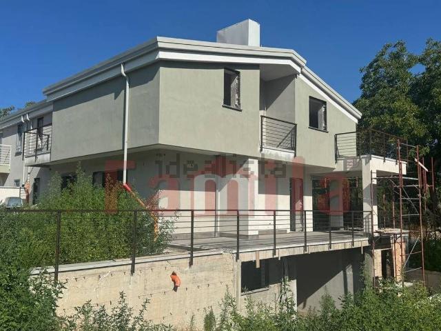 Casa in vendita a Avella, Campania