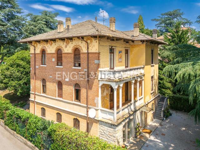 Casa in vendita a Maccio, Villa Guardia