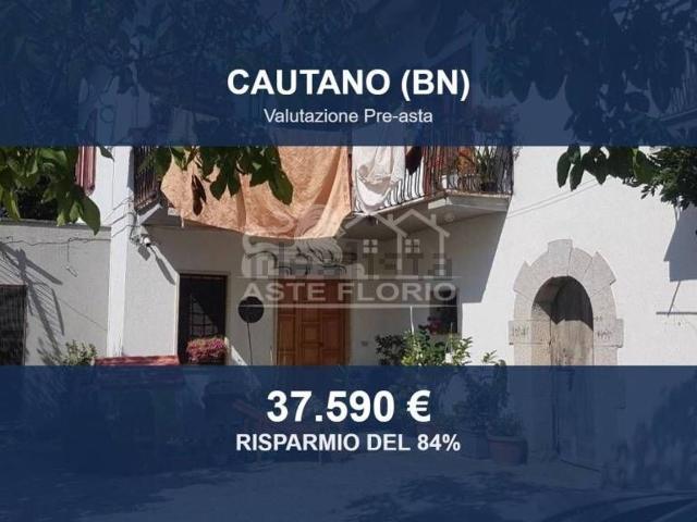 Casa in vendita a Cautano, Campania