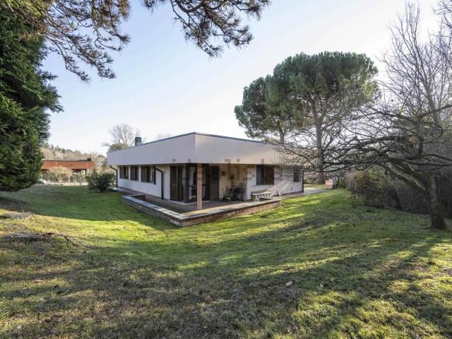 Casa in vendita a Calcinate degli Orrigoni, Varese