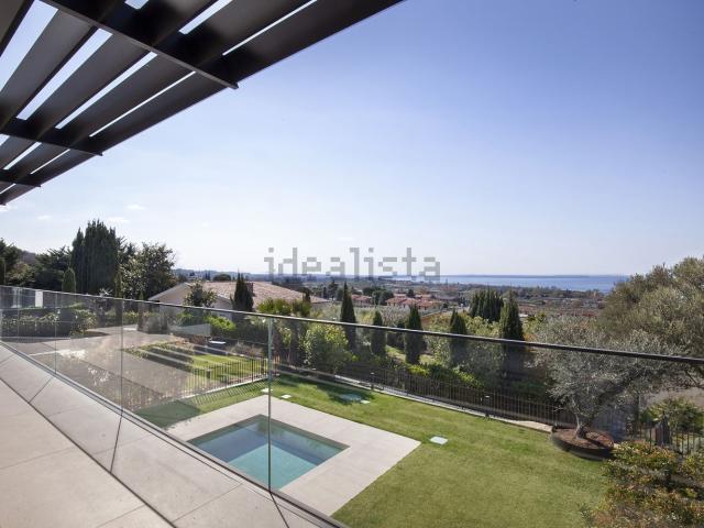 Casa in vendita a Bardolino, Veneto