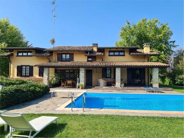 Casa in vendita a Godiasco Salice Terme, Salice Terme
