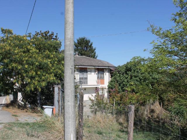 Casa in vendita a Portacomaro, Asti
