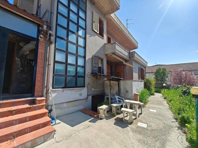 Casa in vendita a Pescara Colli, Pescara