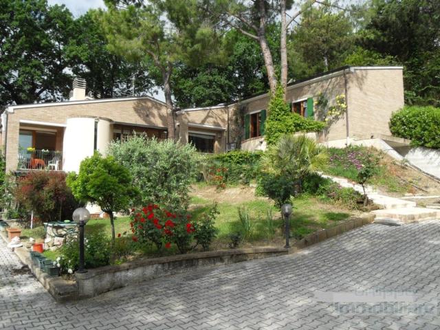 Casa in vendita a Ledimar, Marche