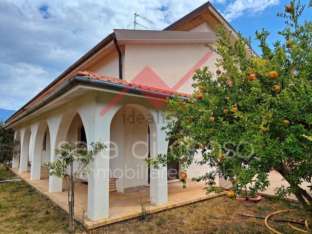Casa in vendita a Unione dei comuni Terre dei Peligni, Raiano