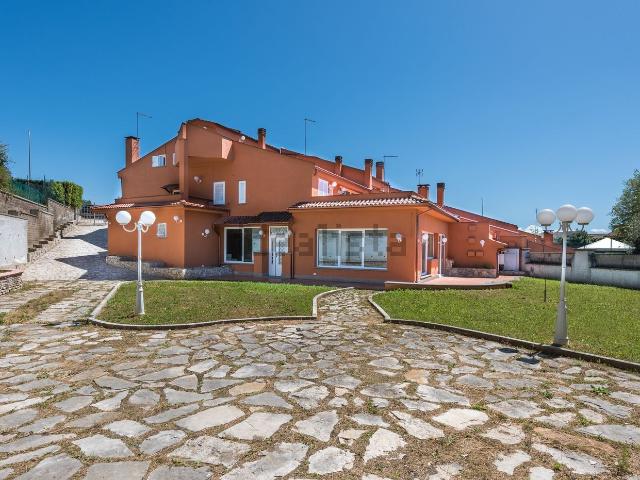 Casa in vendita a Roma Capitale, Lazio