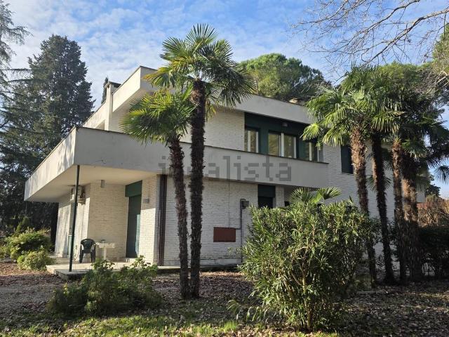 Casa in vendita a Marche, Ancona